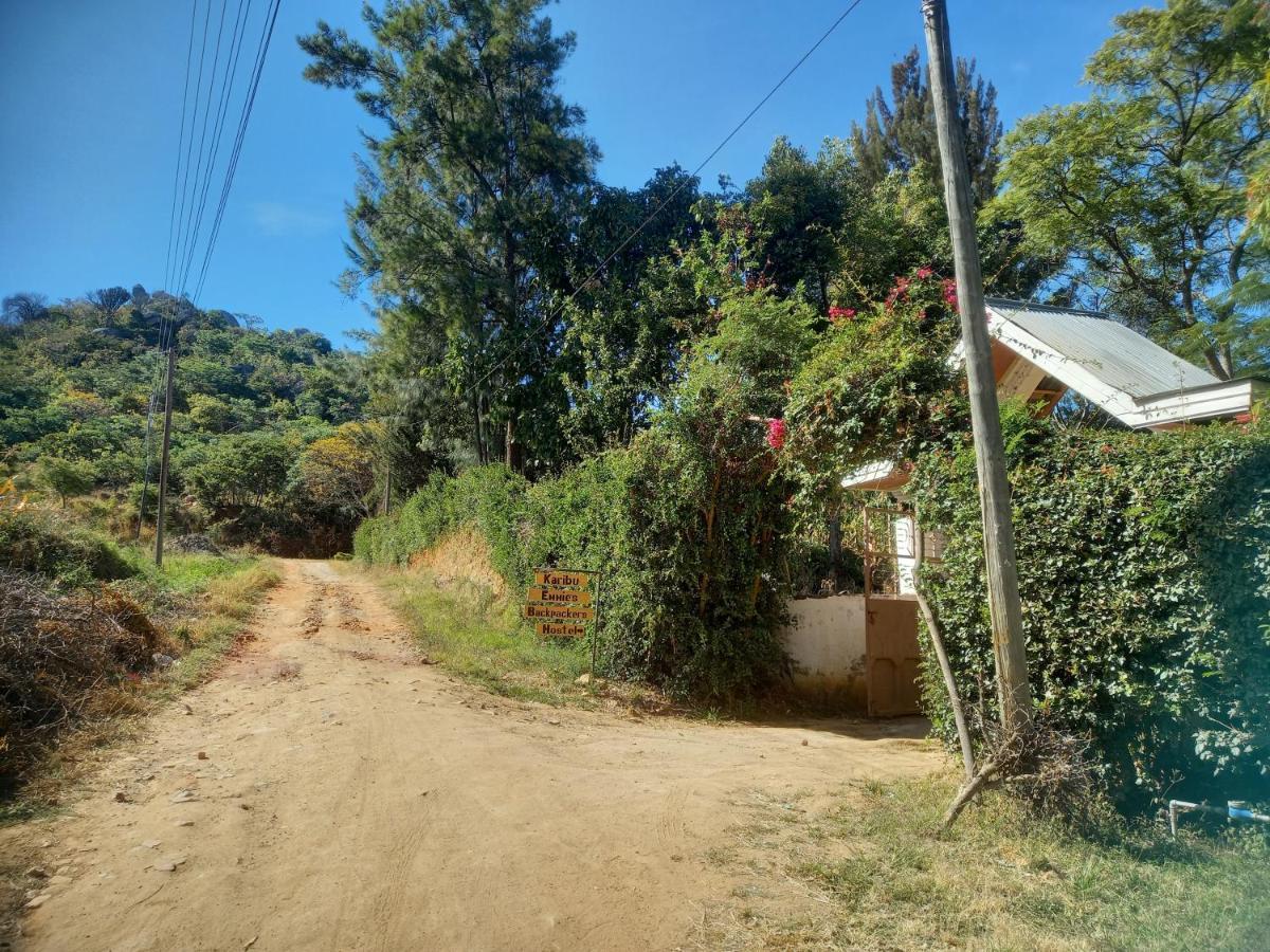 Emmy'S Backpackers Hostel Iringa Bagian luar foto